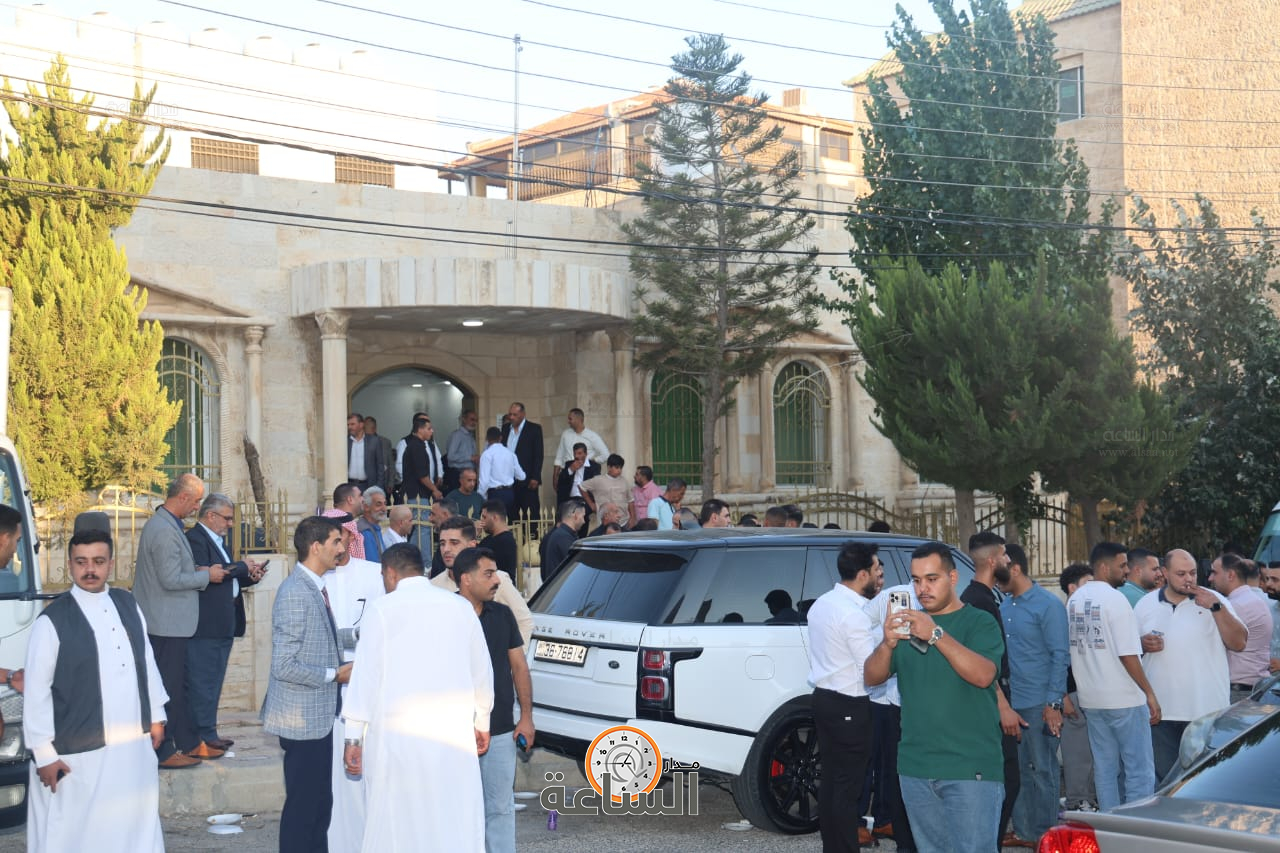 Madar Al-Saa Images 0.5523750404674576