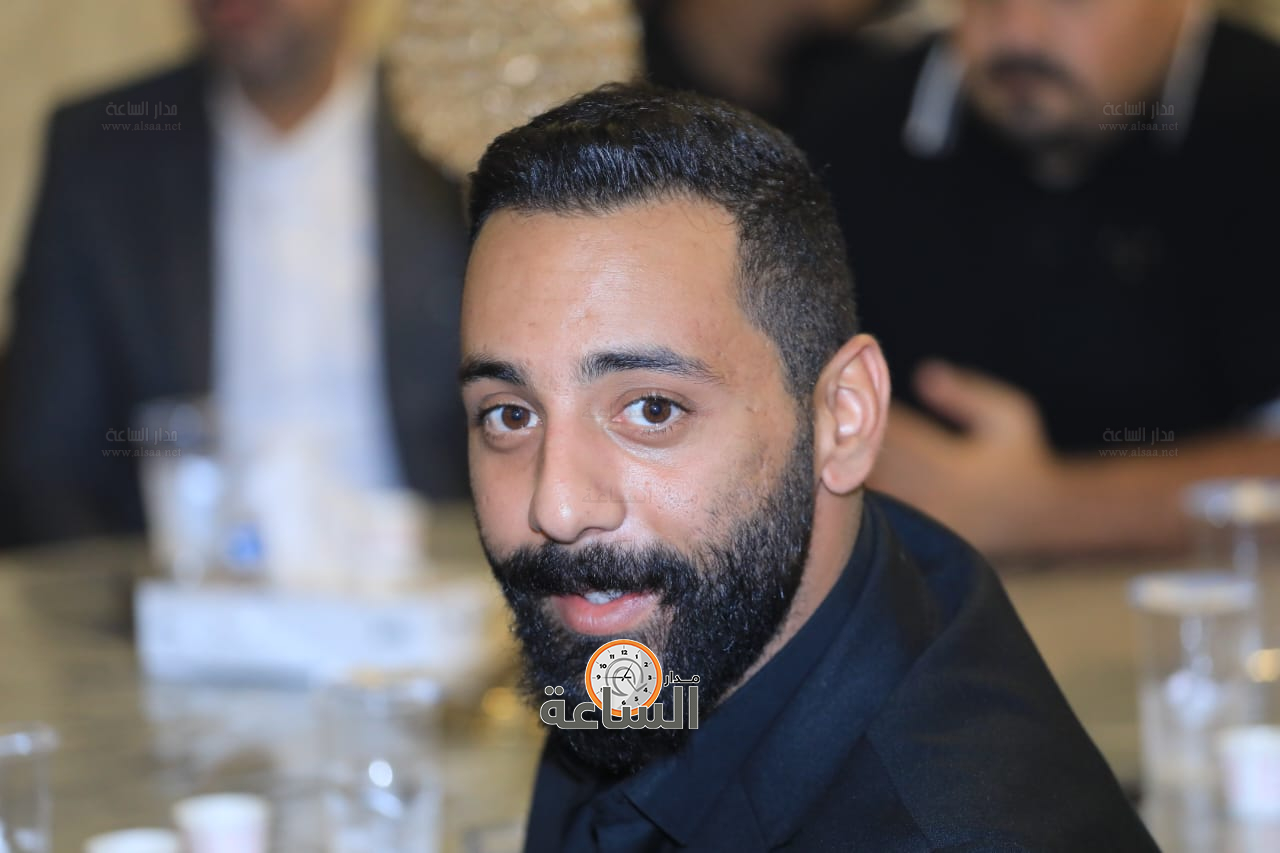 Madar Al-Saa Images 0.43874040511331125