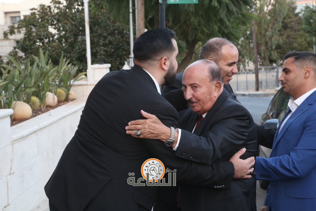 Madar Al-Saa Images 0.8417581507903421