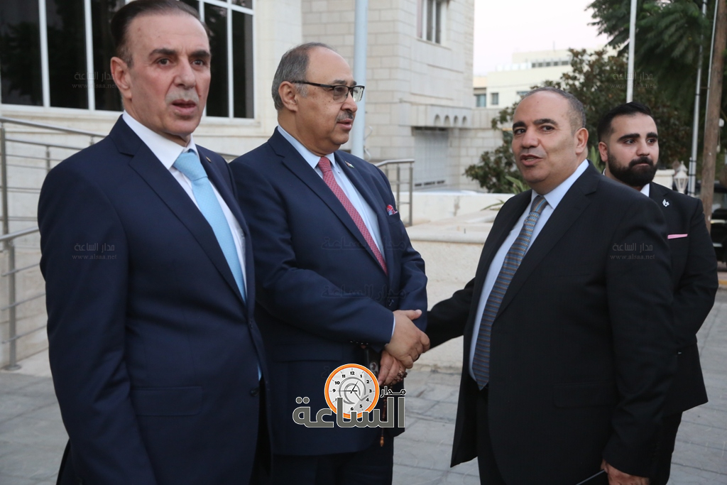 Madar Al-Saa Images 0.31890903239794977