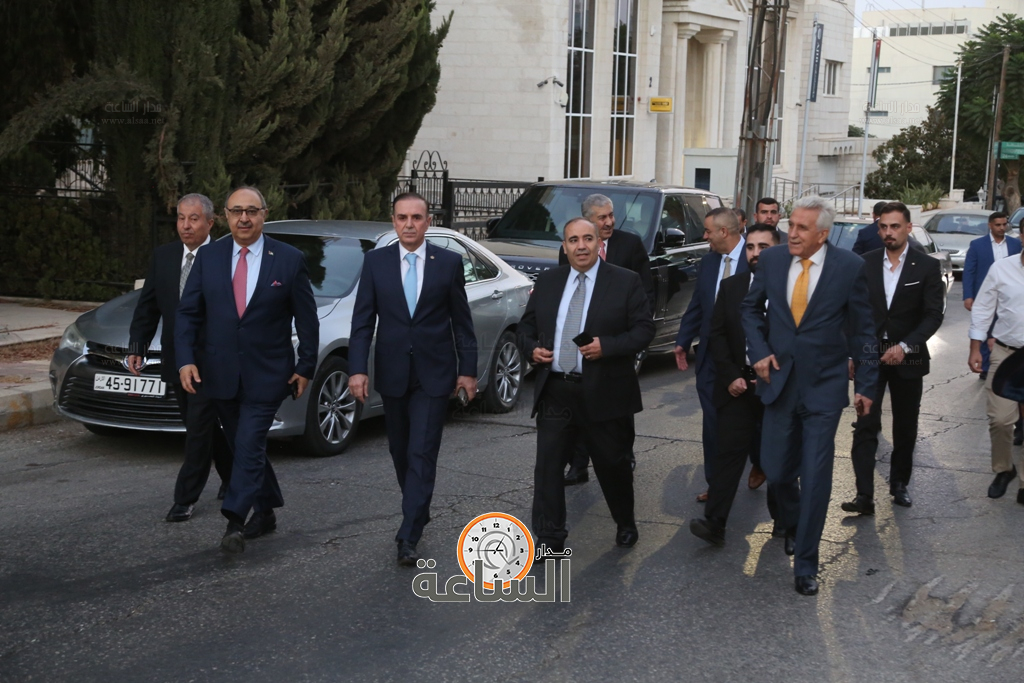 Madar Al-Saa Images 0.6289635292577855