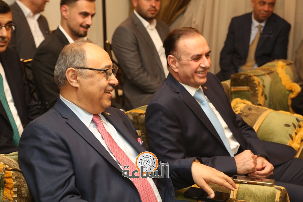 Madar Al-Saa Images 0.7189518946209883