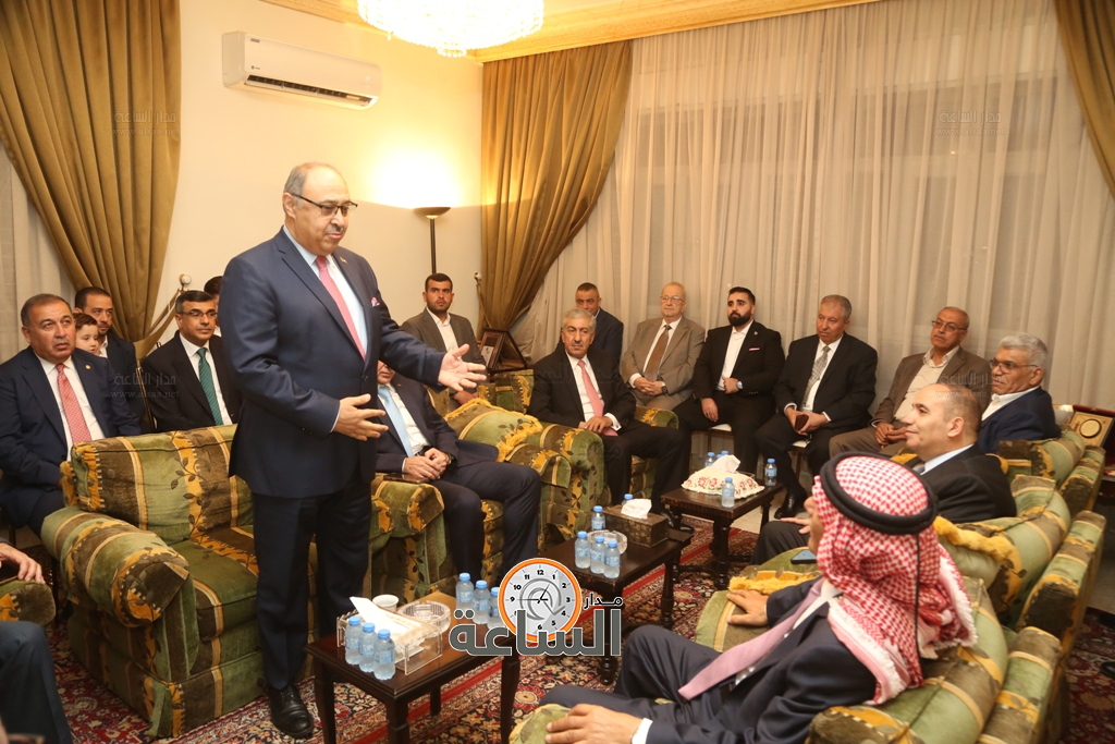 Madar Al-Saa Images 0.2808521811627567