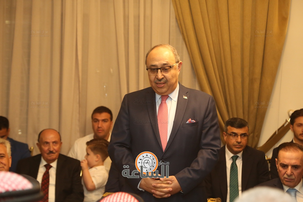 Madar Al-Saa Images 0.9917729334668528