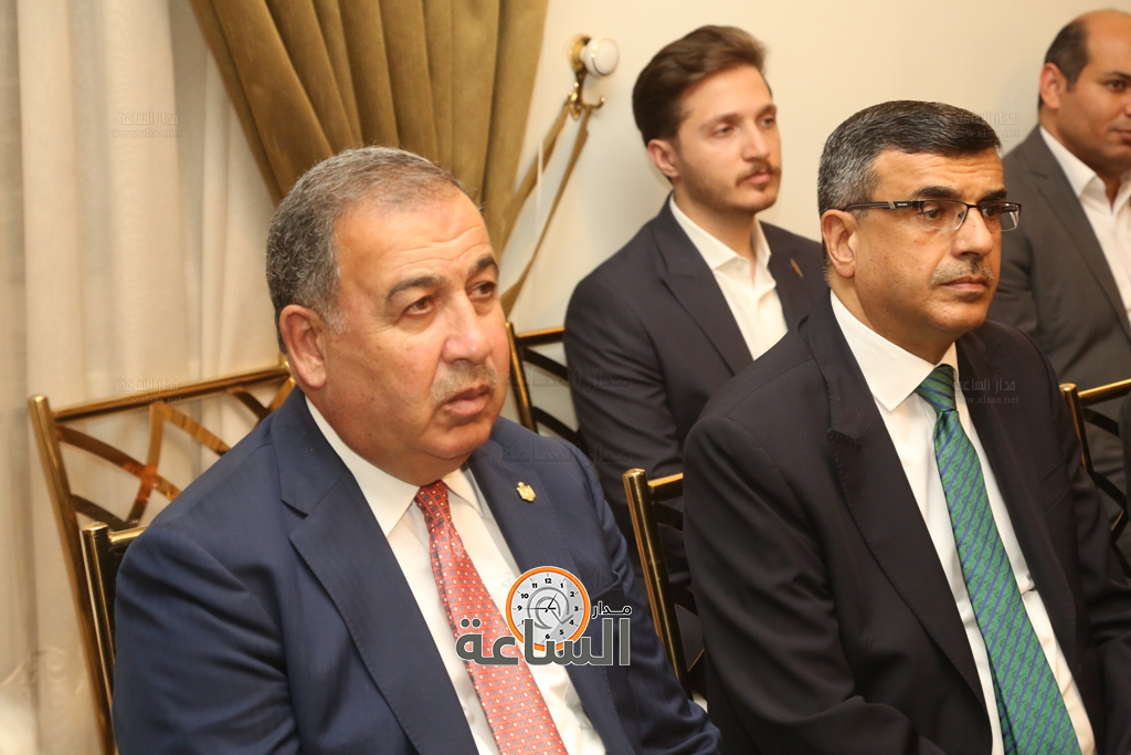 Madar Al-Saa Images 0.10940492087202669