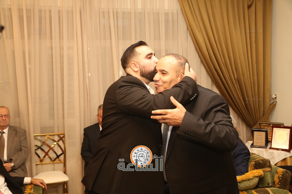 Madar Al-Saa Images 0.011713437068325394