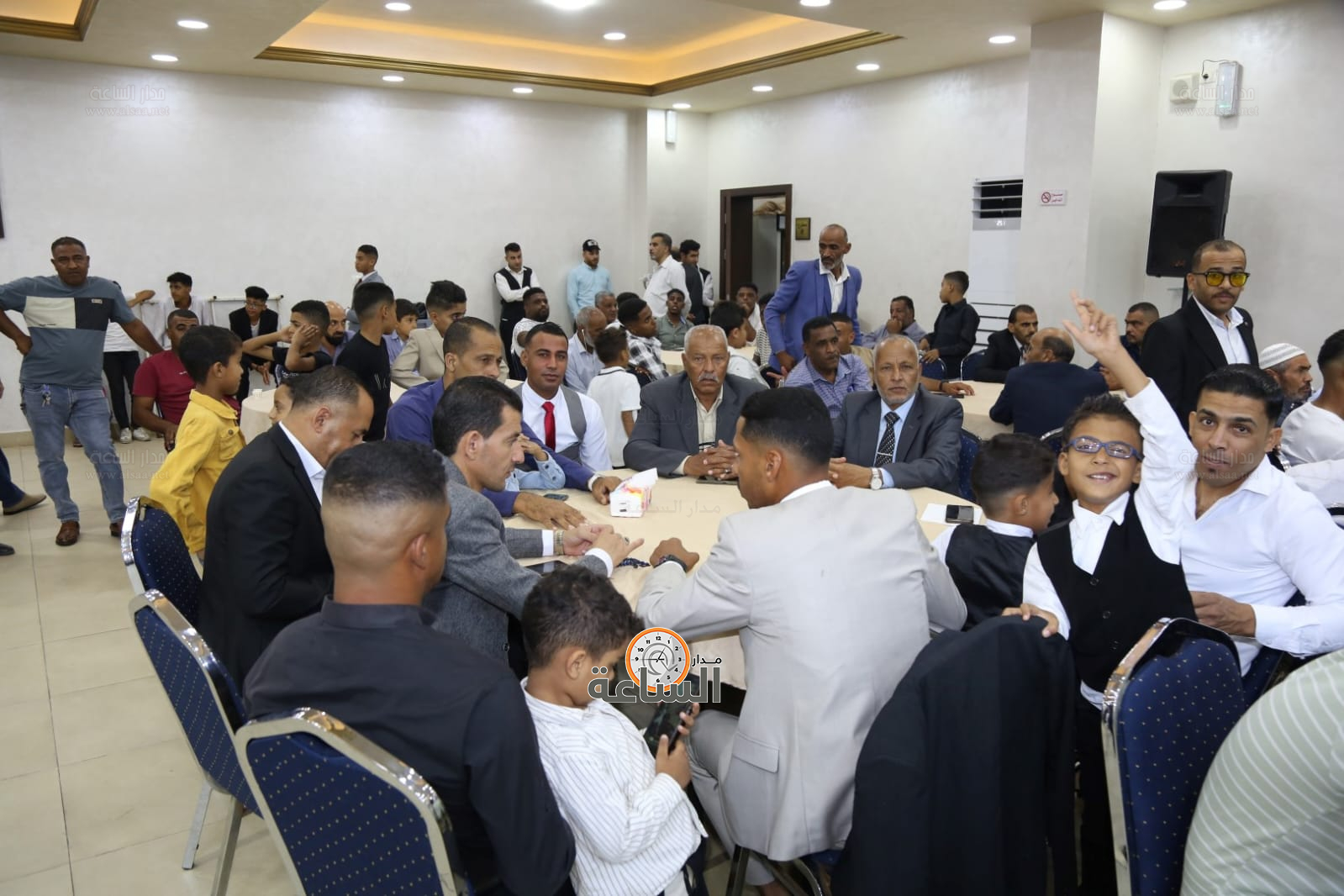 Madar Al-Saa Images 0.23114789330858154