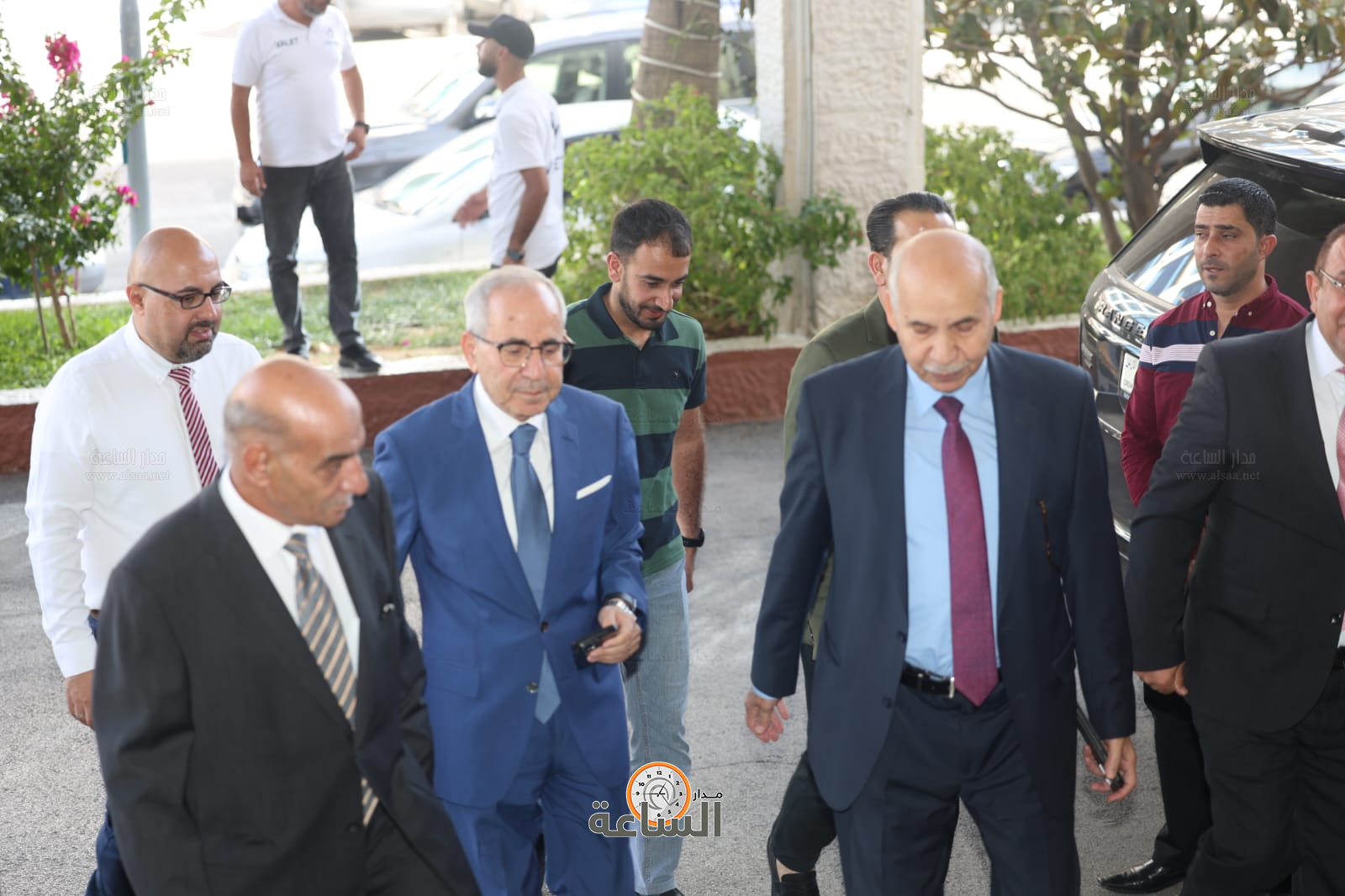 Madar Al-Saa Images 0.461318619112874