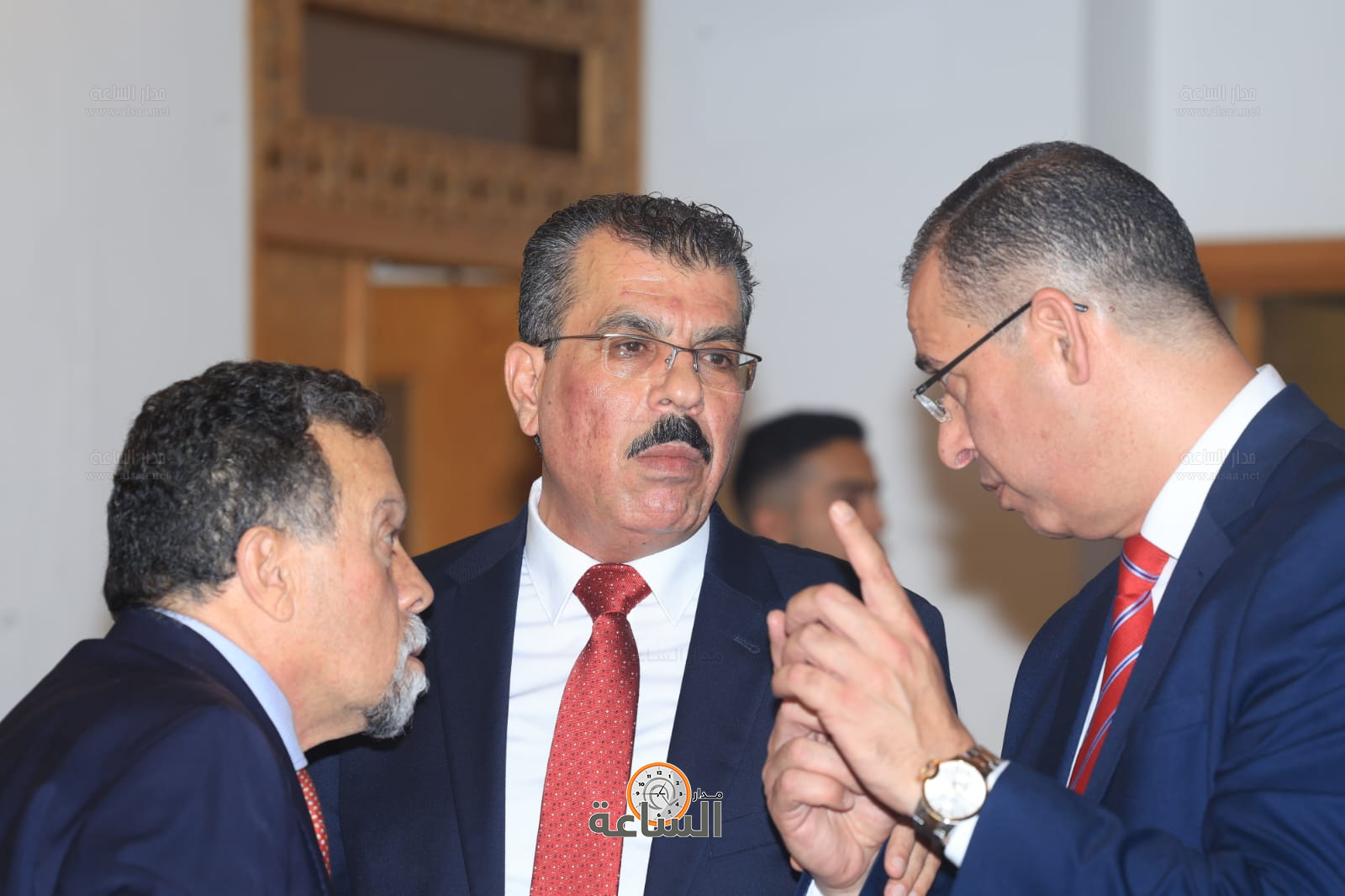 Madar Al-Saa Images 0.23344291436340447