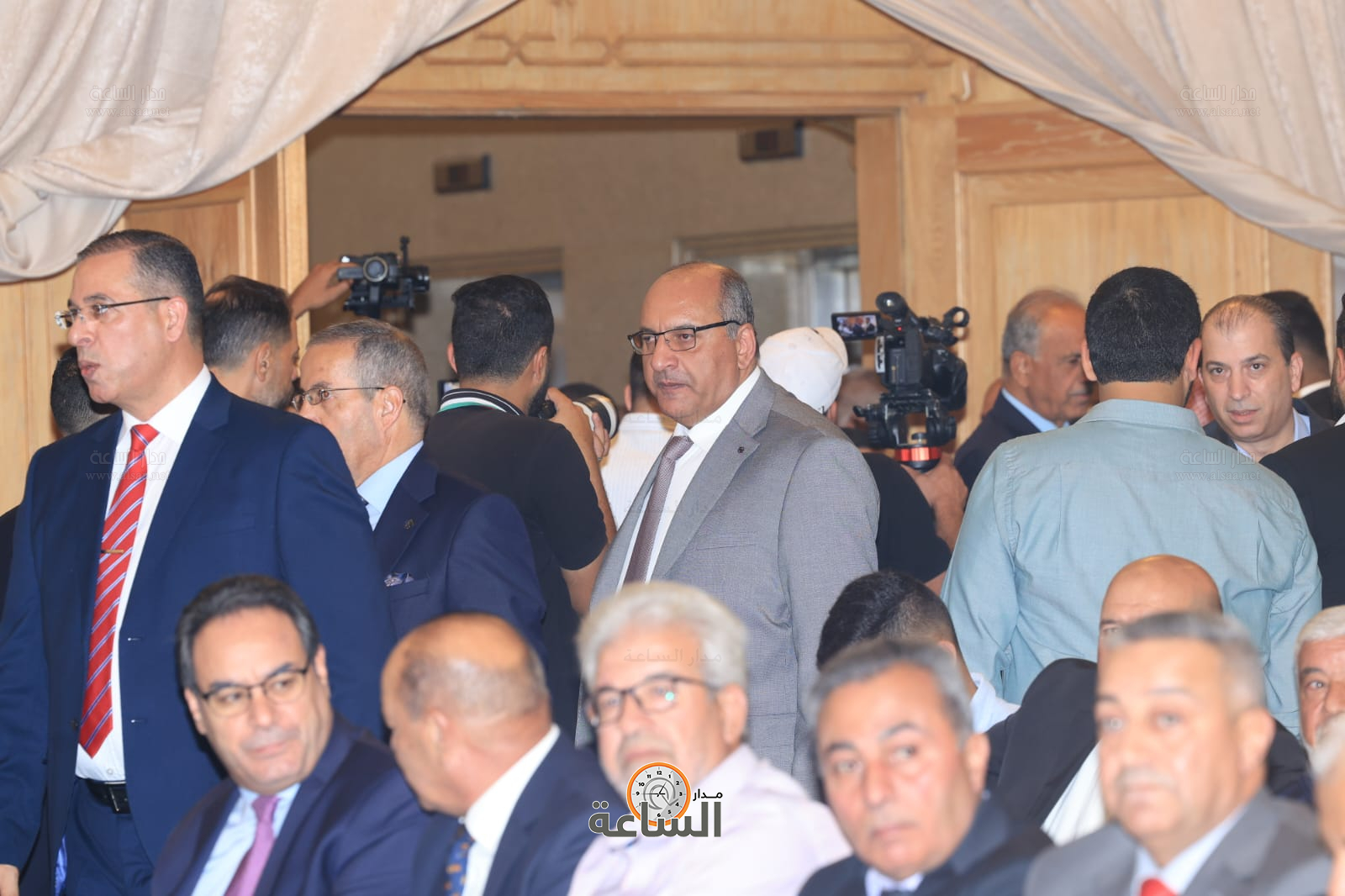 Madar Al-Saa Images 0.3643257995425785