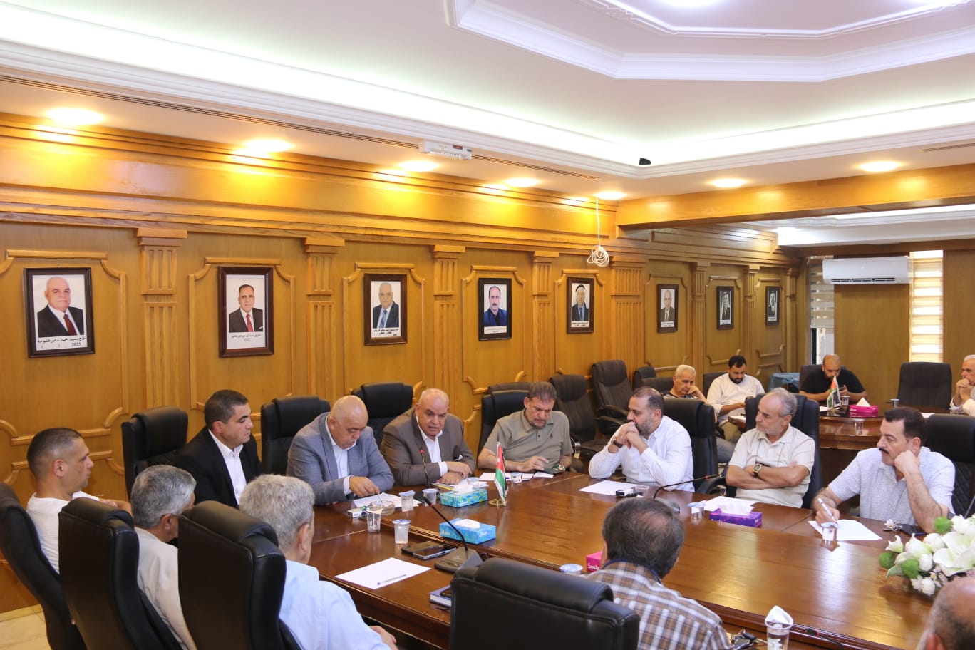 Madar Al-Saa Images 0.7502167974206351