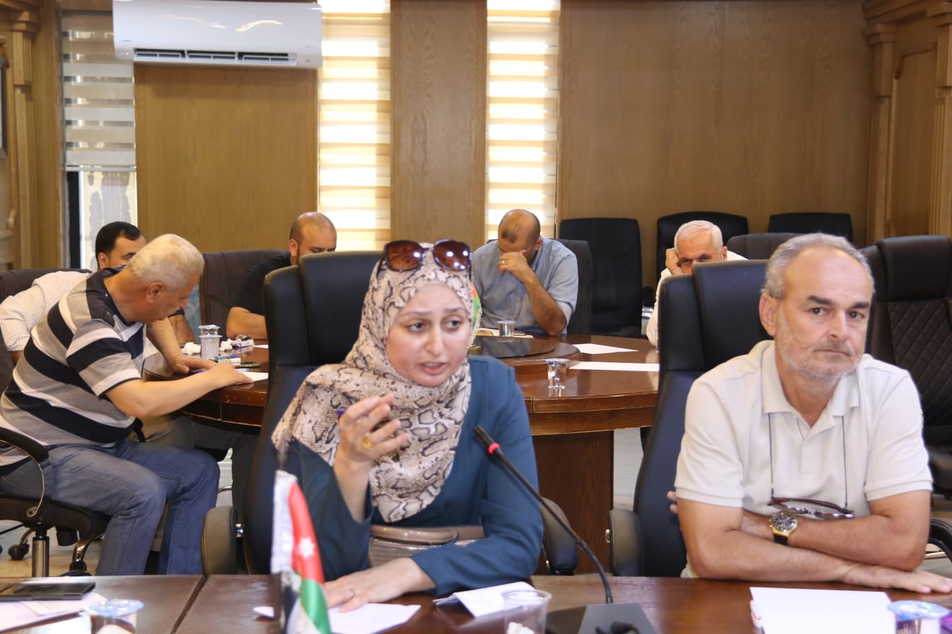 Madar Al-Saa Images 0.4214293279211516