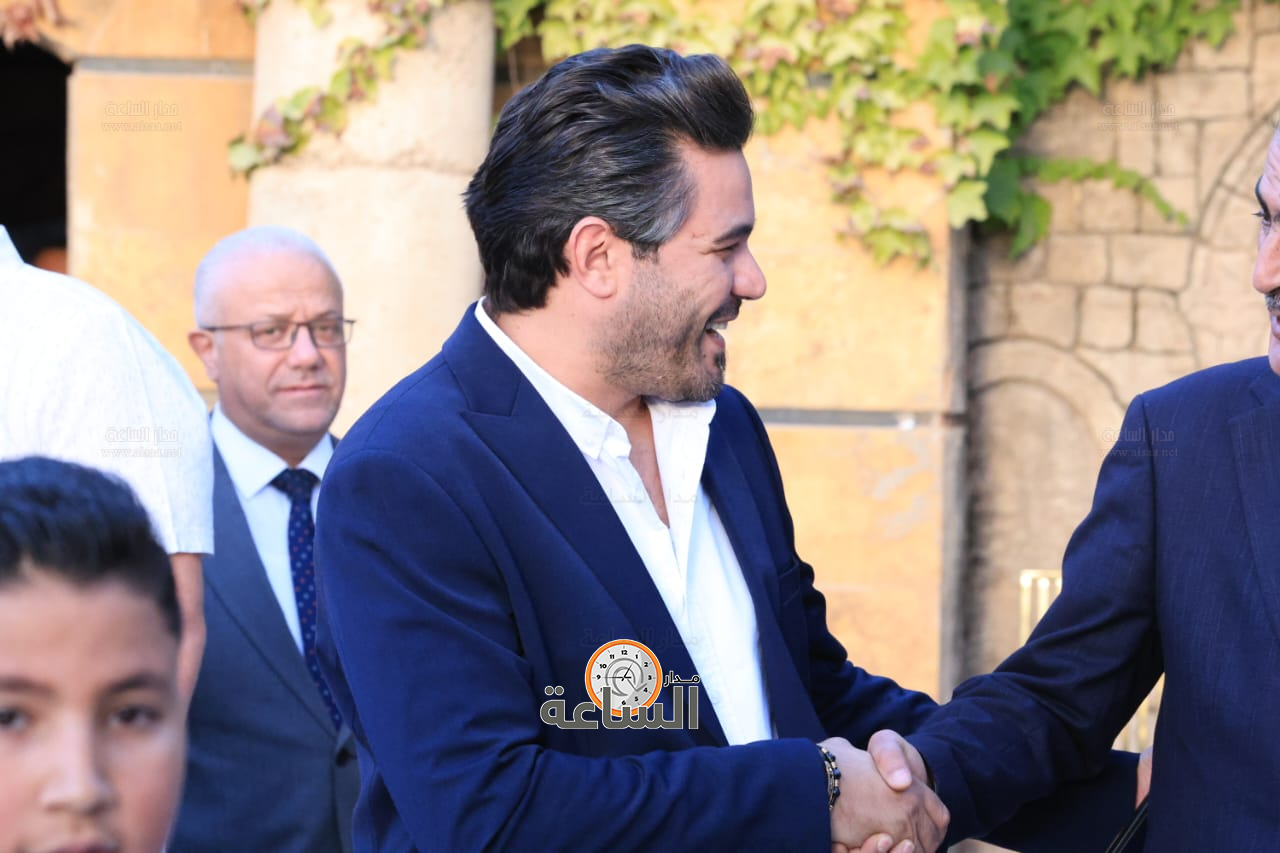 Madar Al-Saa Images 0.5262137609803673