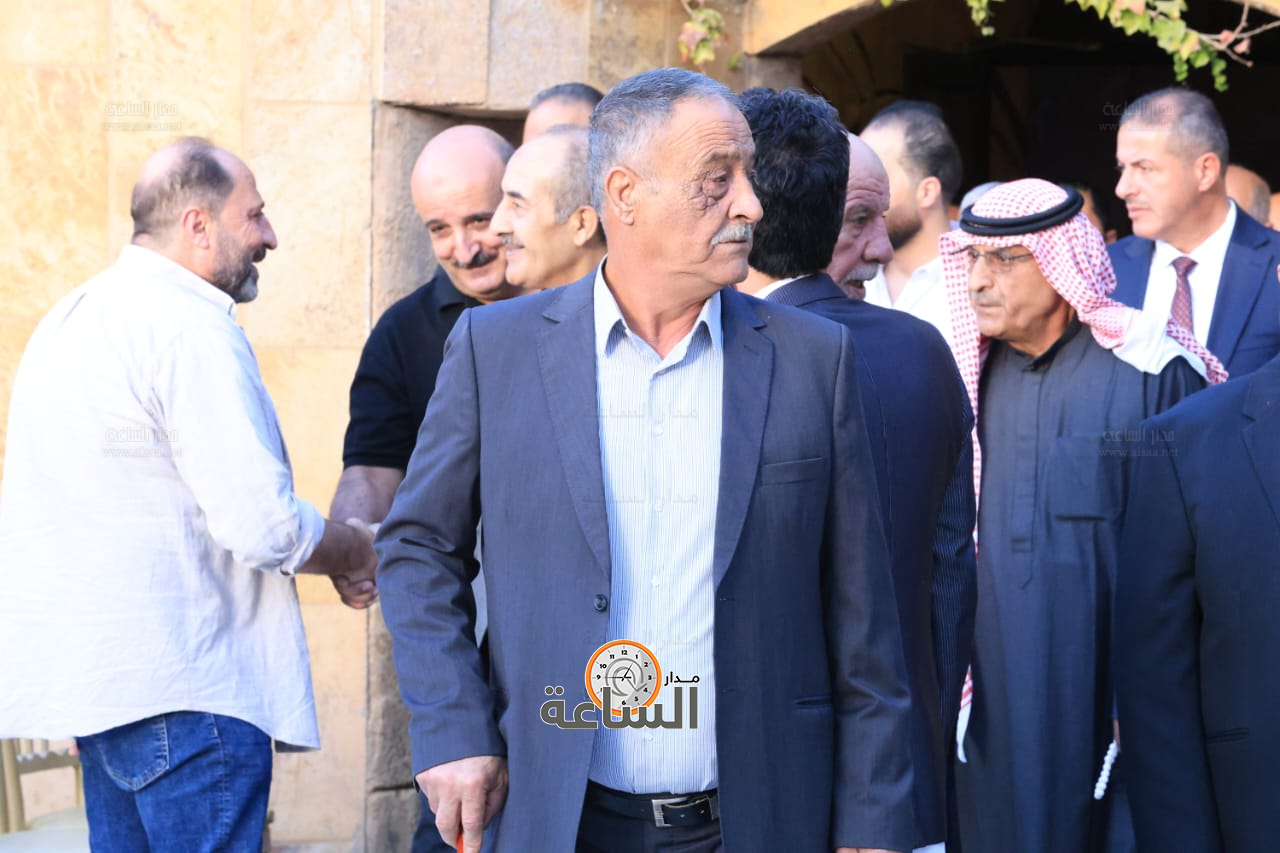 Madar Al-Saa Images 0.6343037909279831