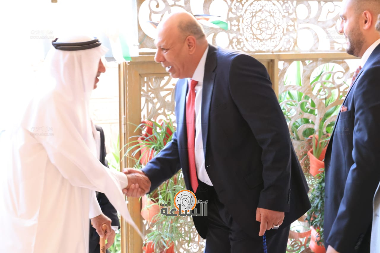 Madar Al-Saa Images 0.45105228893516436