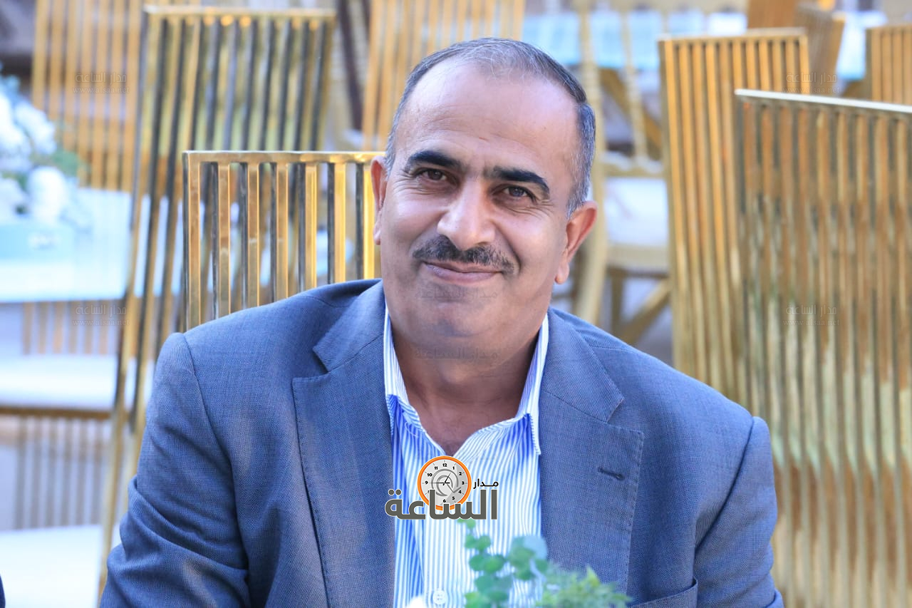 Madar Al-Saa Images 0.33829534750474