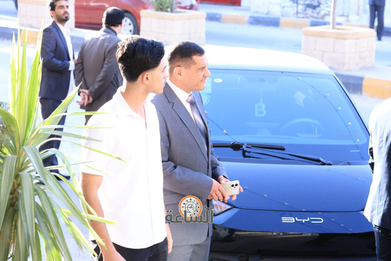 Madar Al-Saa Images 0.5873582217729765