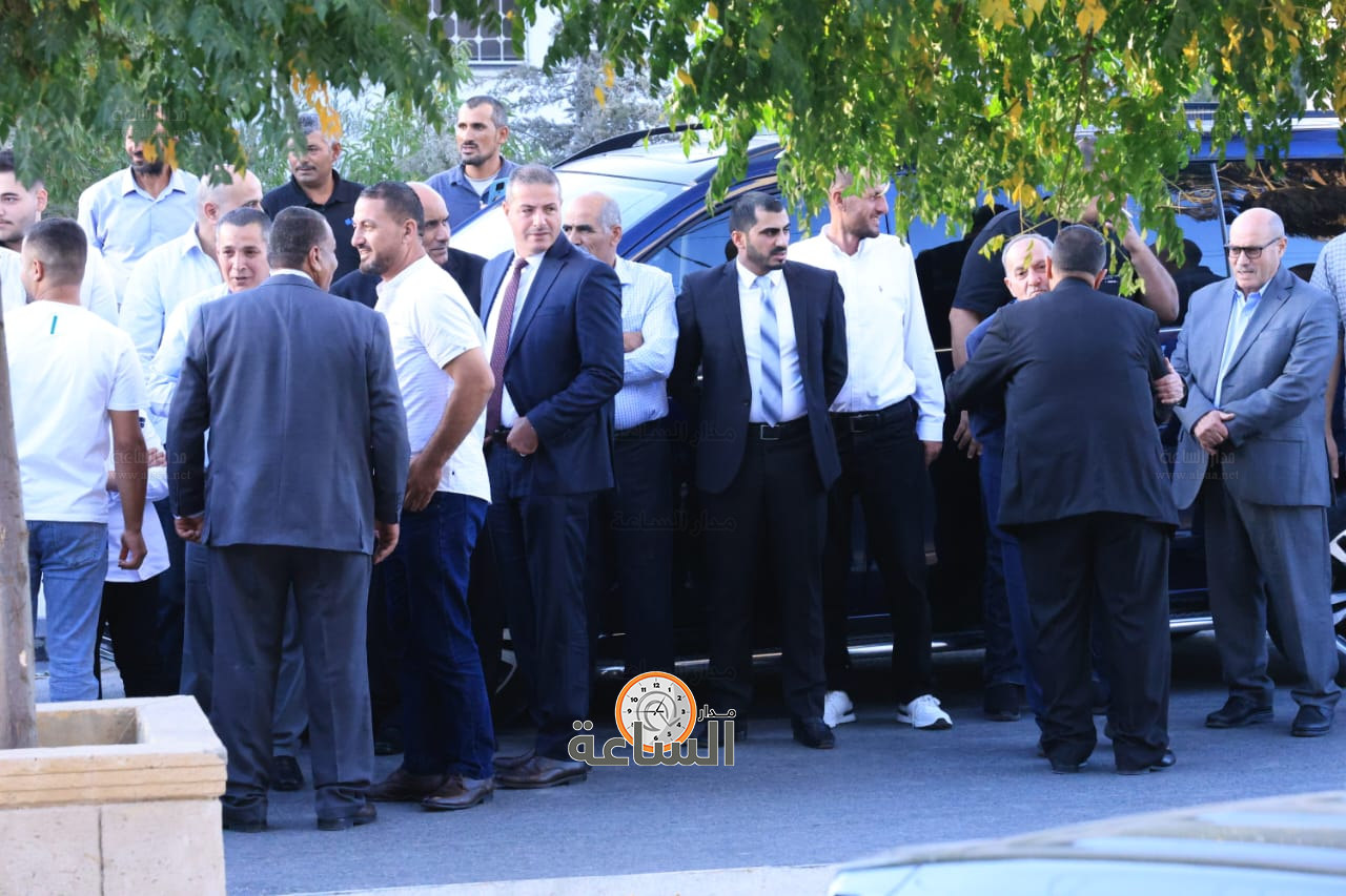 Madar Al-Saa Images 0.7567553353360033