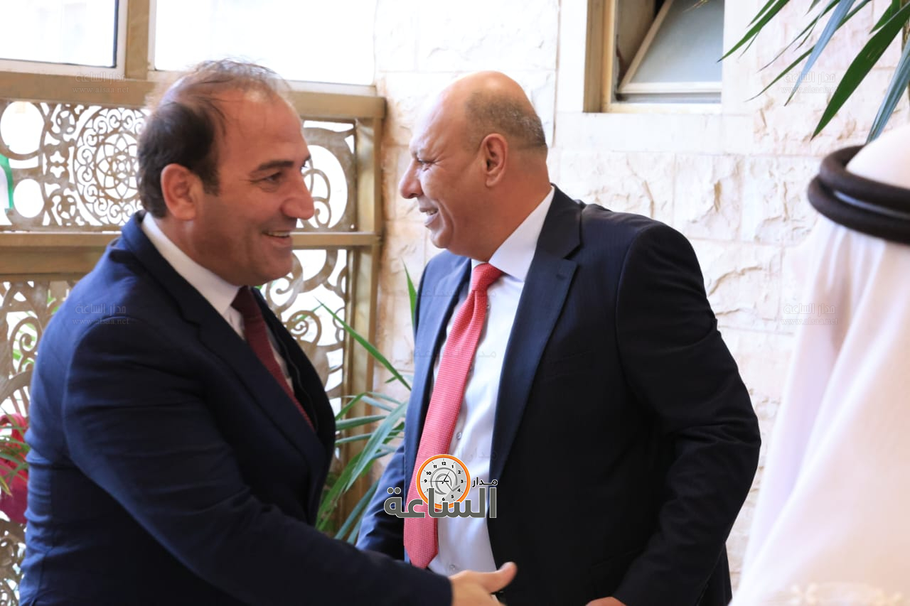 Madar Al-Saa Images 0.8662119021107043