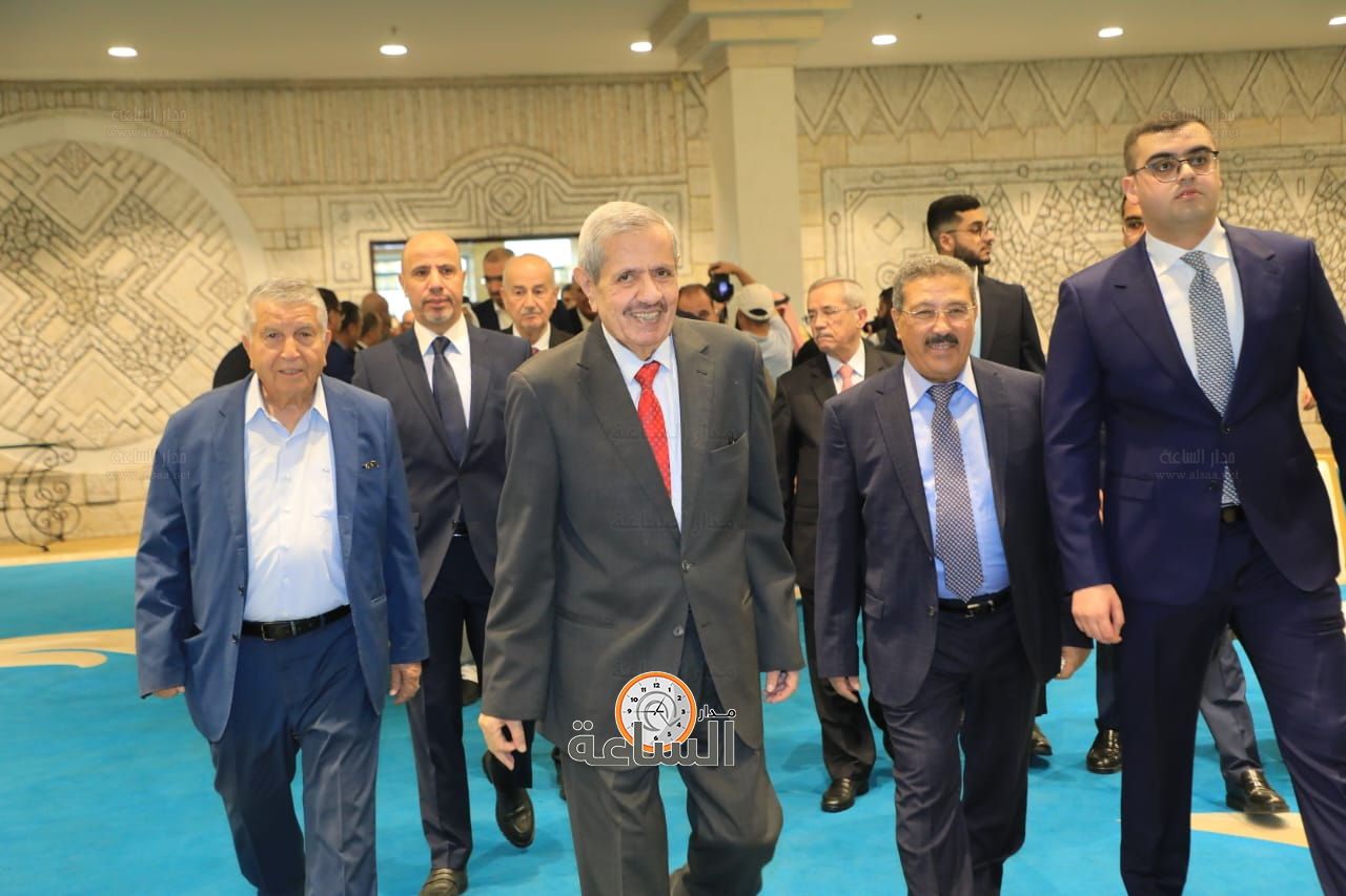 Madar Al-Saa Images 0.4573711004872627