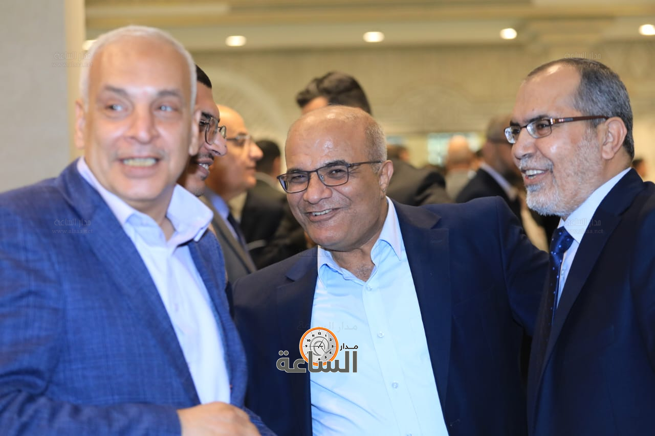 Madar Al-Saa Images 0.6539854686418263