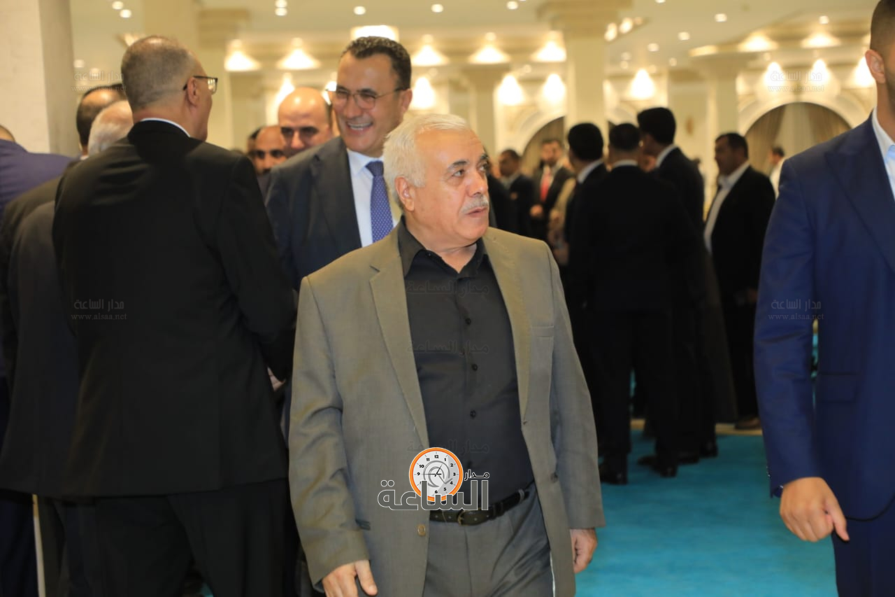 Madar Al-Saa Images 0.412593756522461