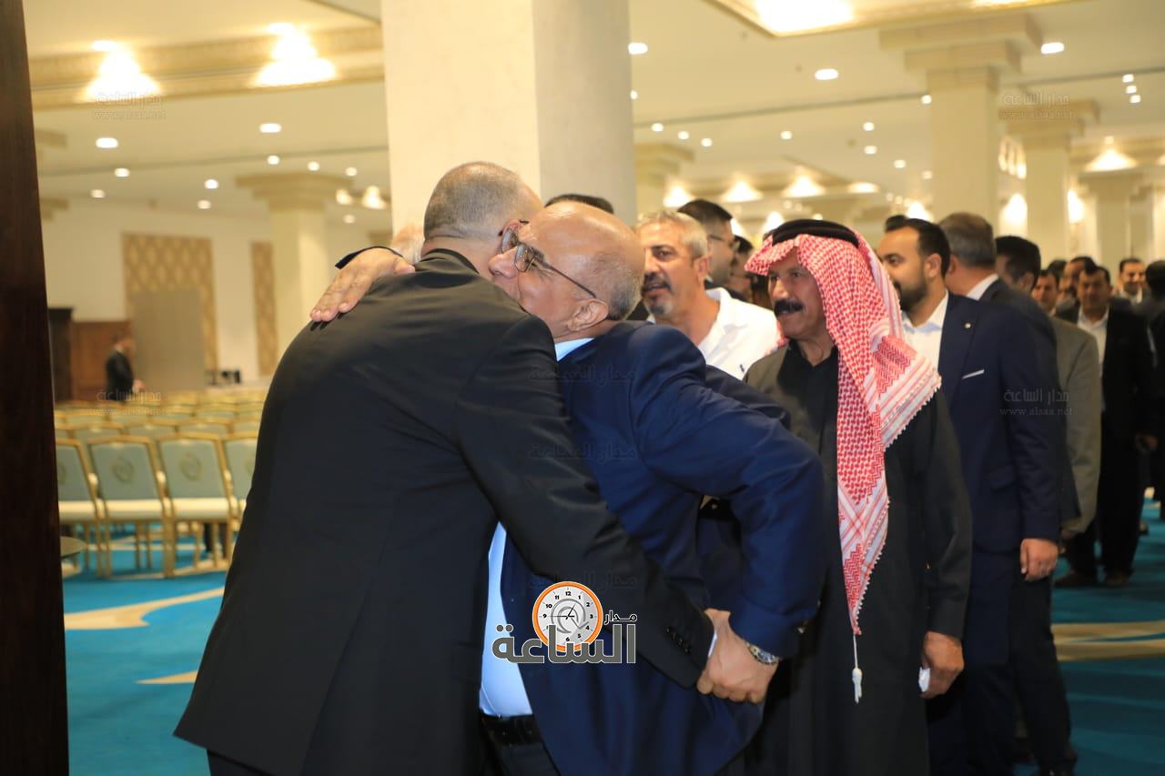 Madar Al-Saa Images 0.28235569571679897