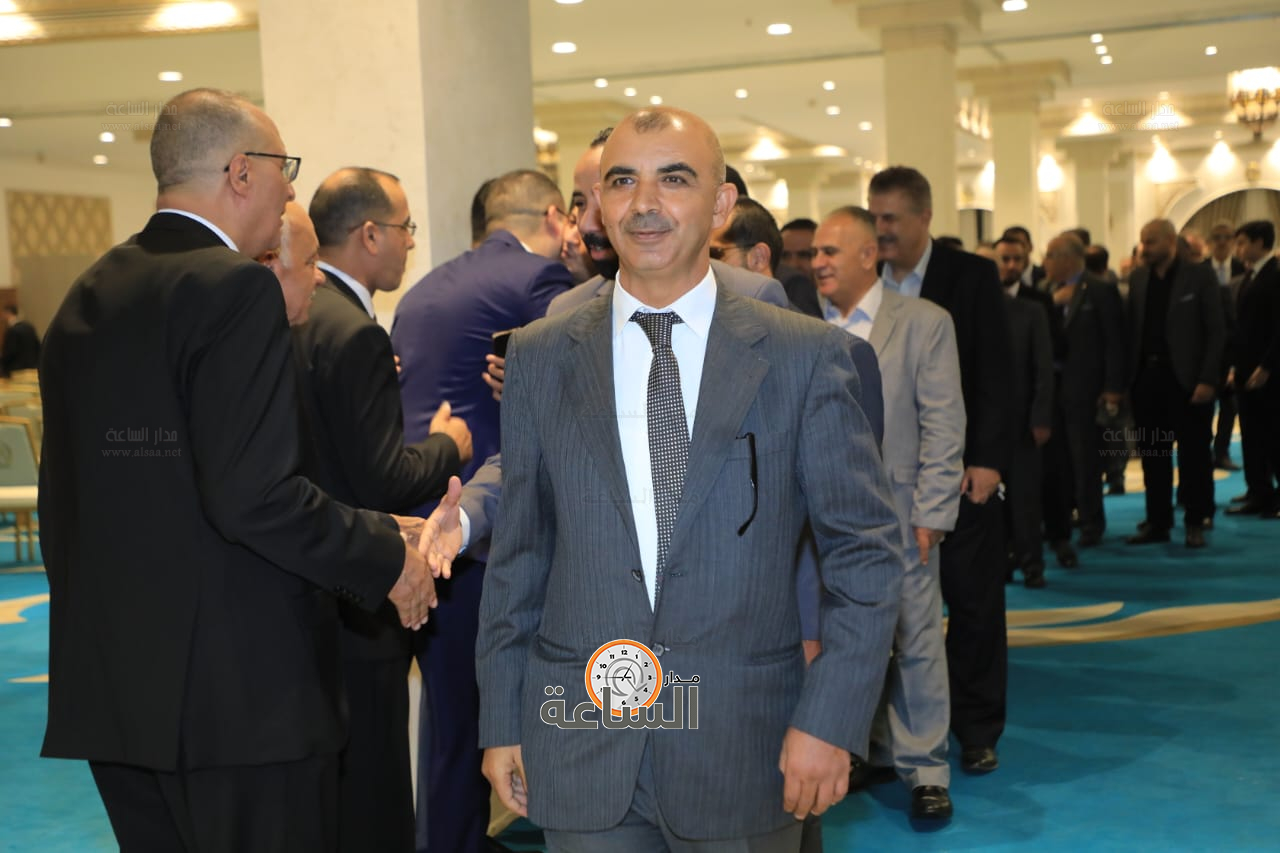 Madar Al-Saa Images 0.12055794023740463