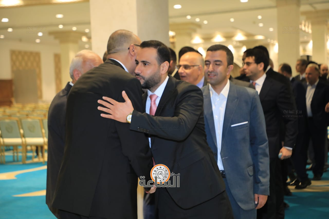 Madar Al-Saa Images 0.19332962692066102