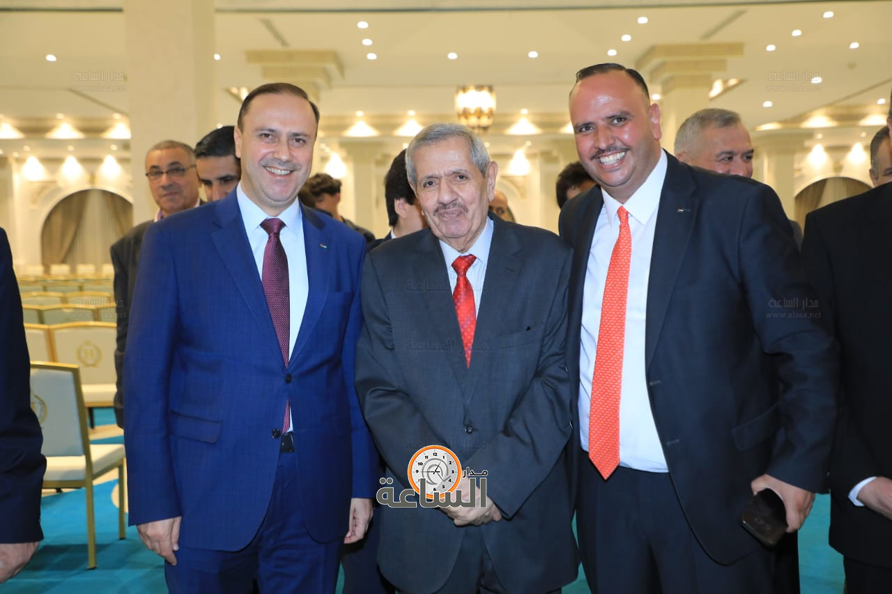 Madar Al-Saa Images 0.9498548108199638