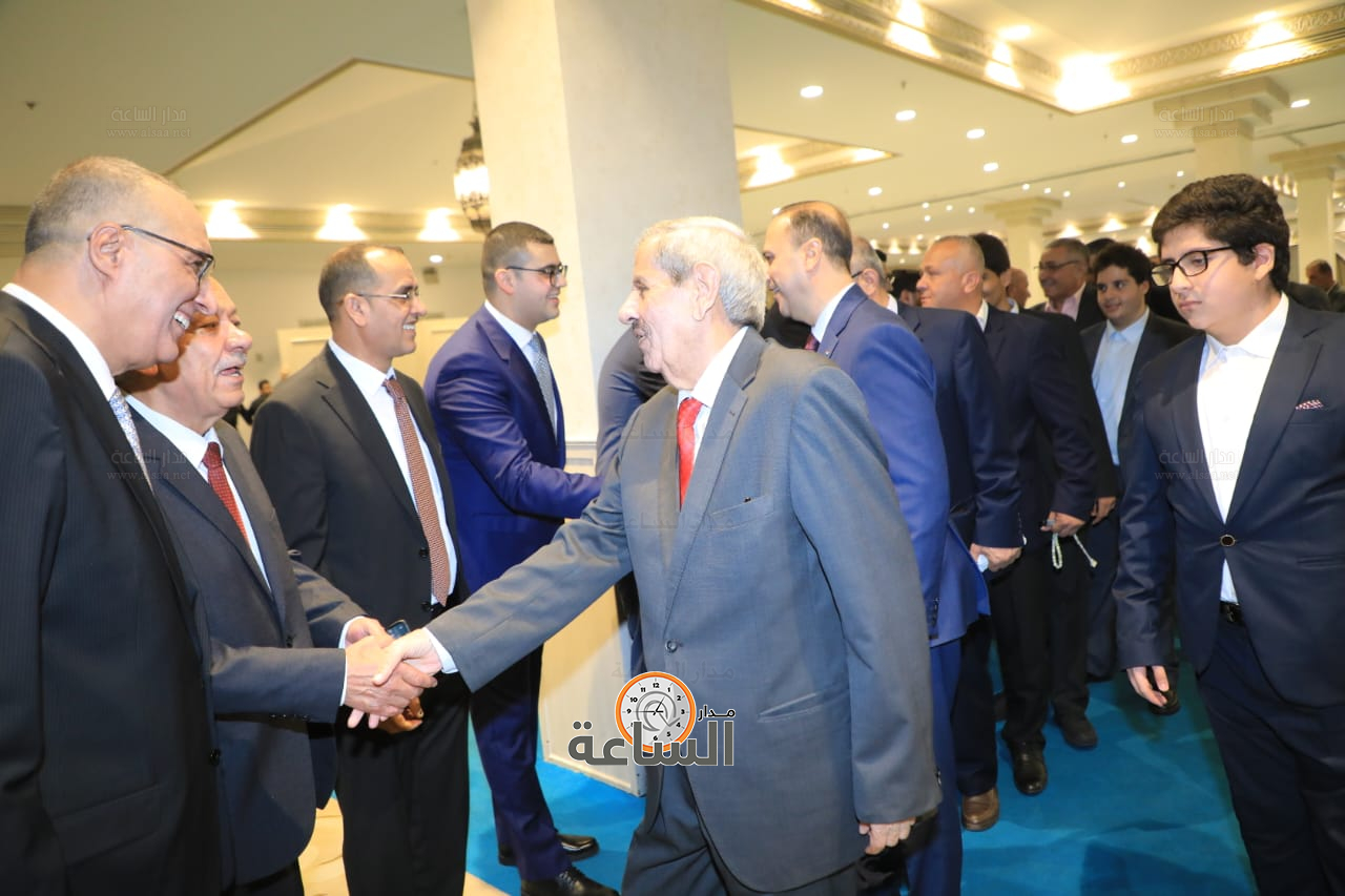 Madar Al-Saa Images 0.24073540741182153