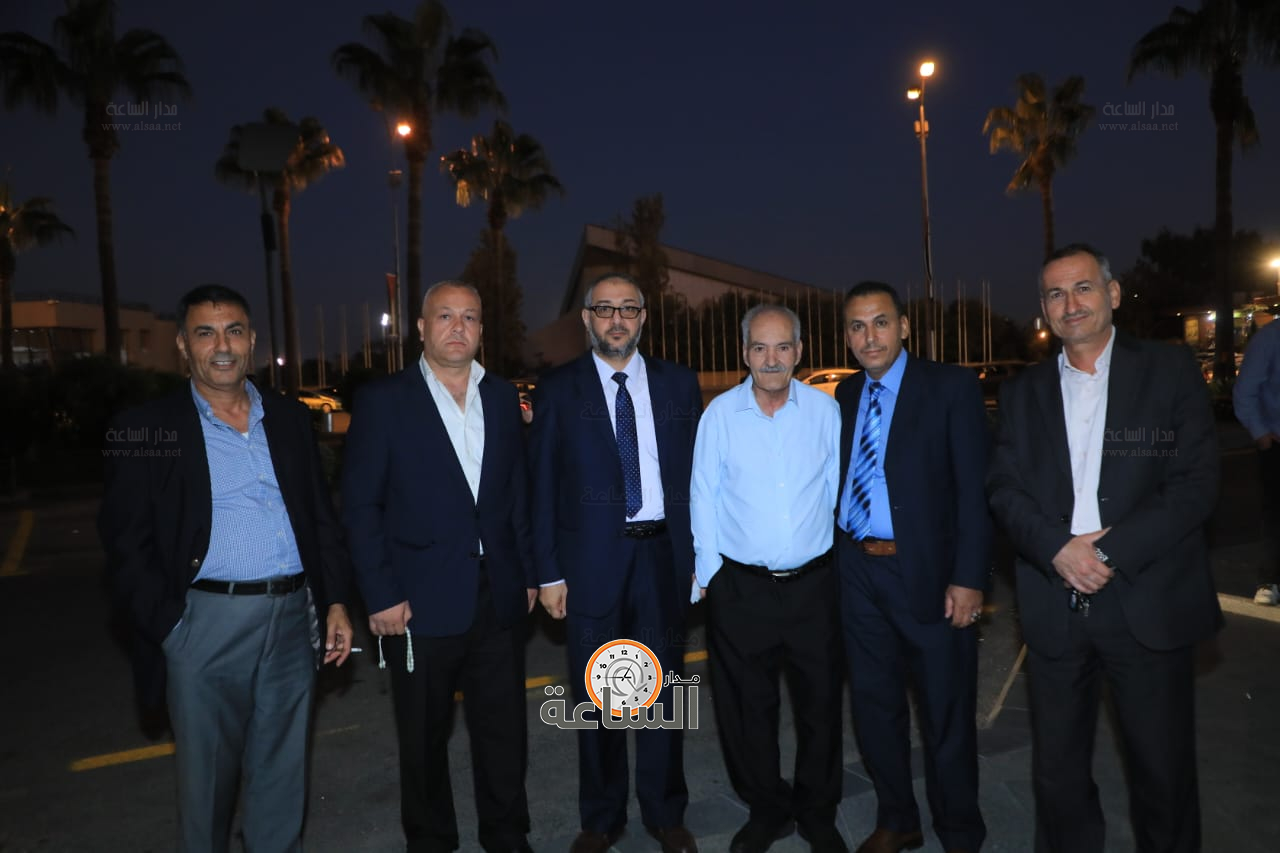 Madar Al-Saa Images 0.3503190065884171