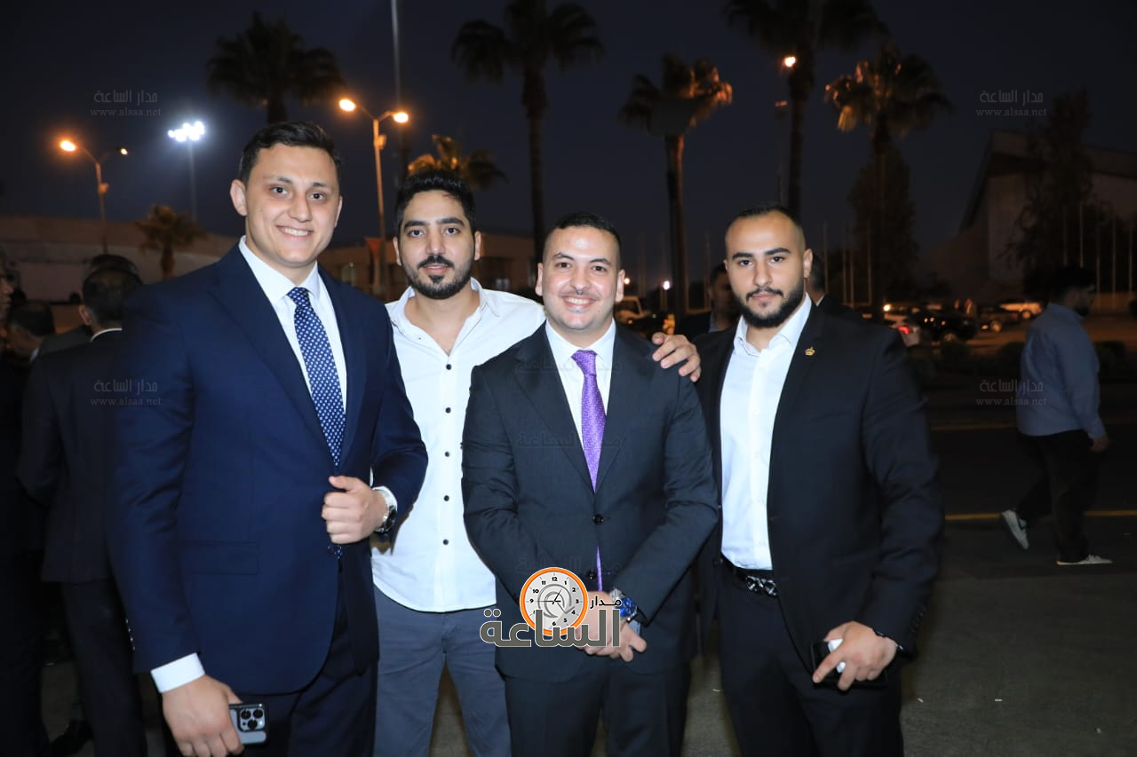 Madar Al-Saa Images 0.05568055414125672