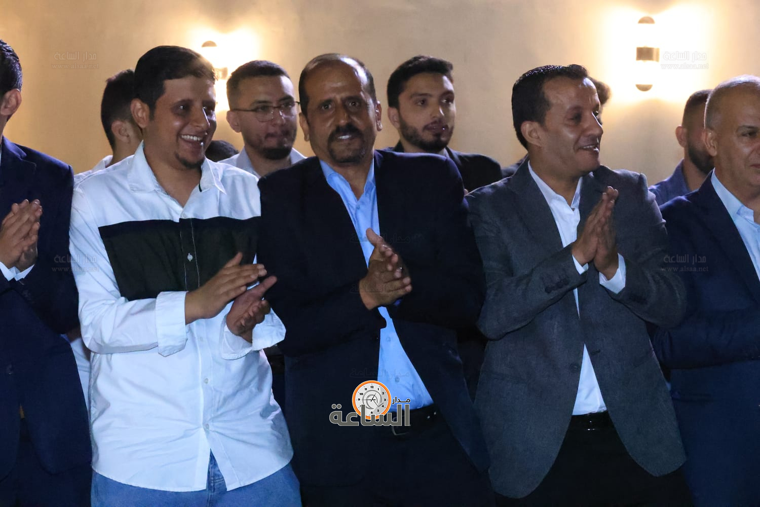 Madar Al-Saa Images 0.3794566618936027