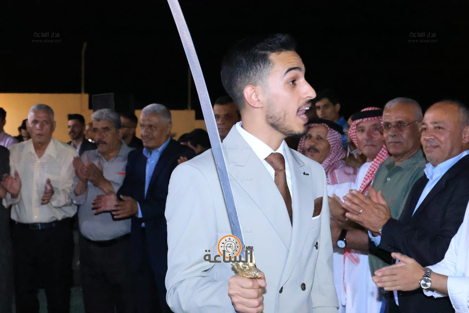 Madar Al-Saa Images 0.3101938568197862