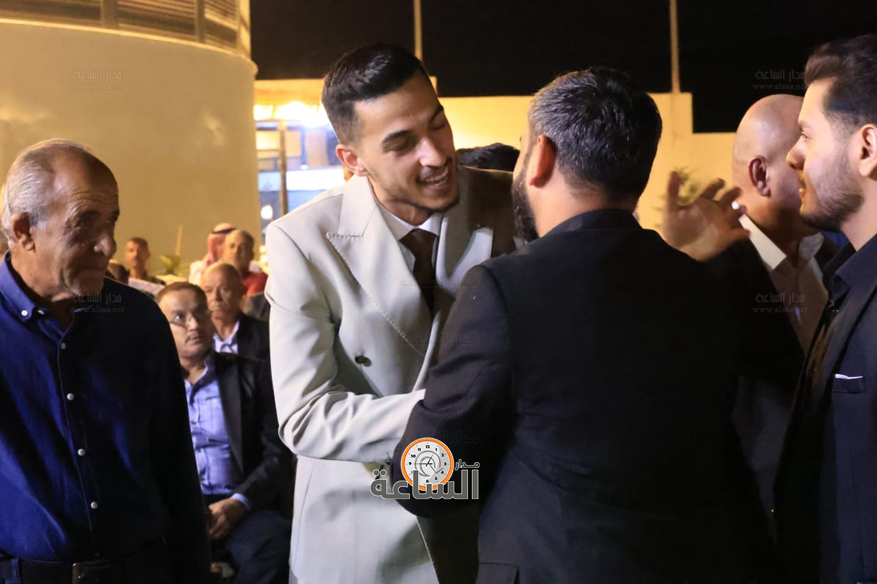 Madar Al-Saa Images 0.2010934550824639