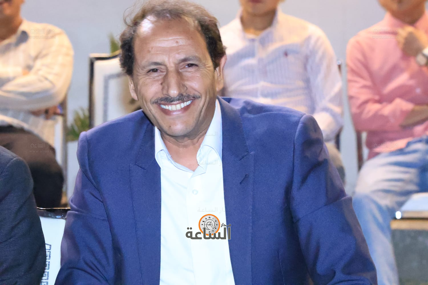 Madar Al-Saa Images 0.8492545077141357