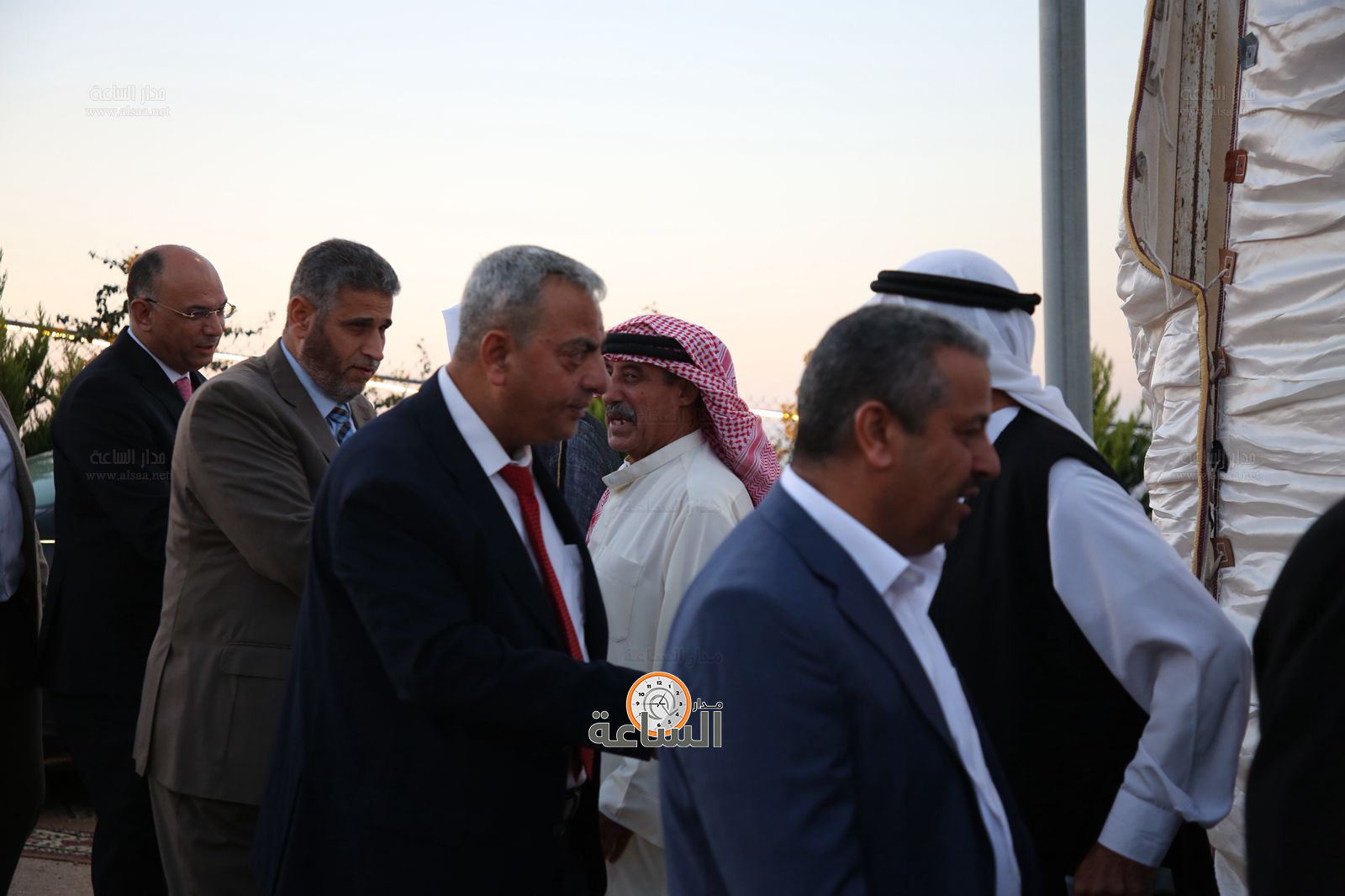 Madar Al-Saa Images 0.625361160253304