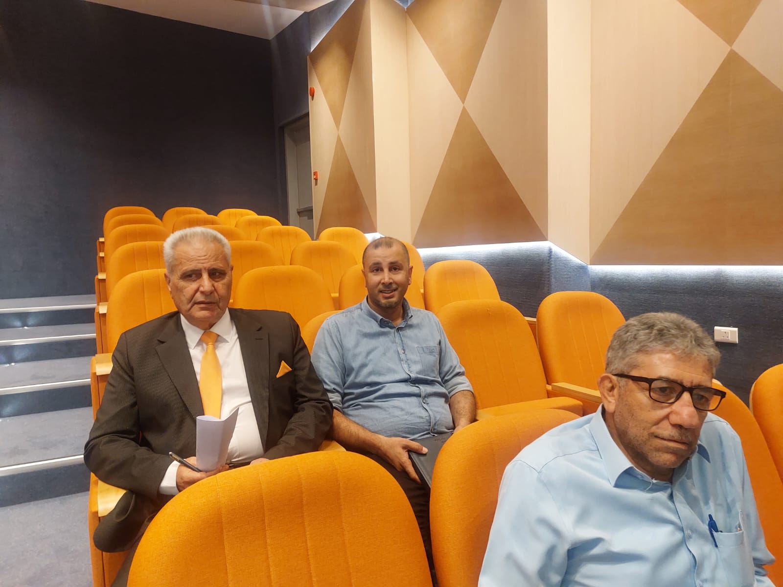 Madar Al-Saa Images 0.41780514909938715