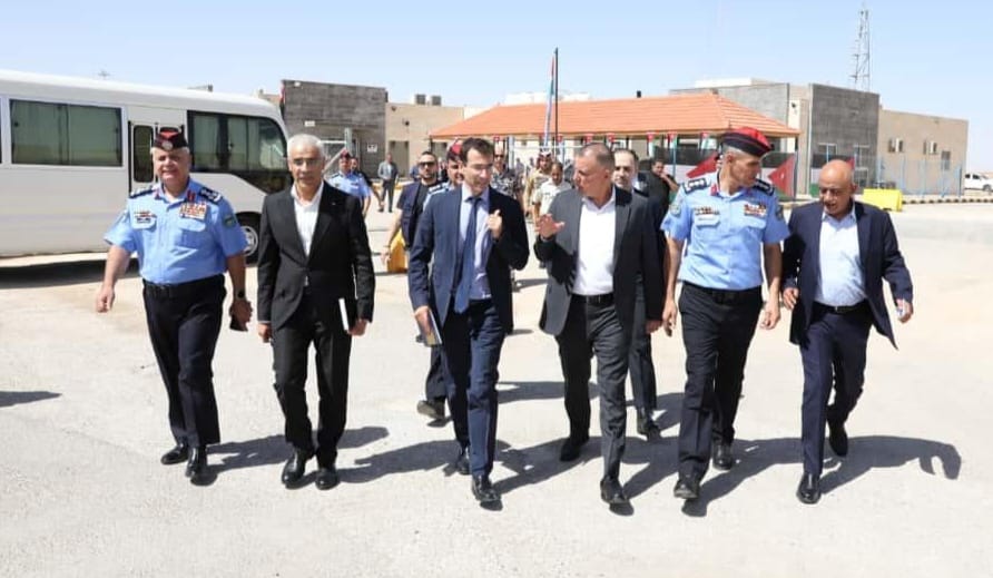 Madar Al-Saa Images 0.3460392095424295