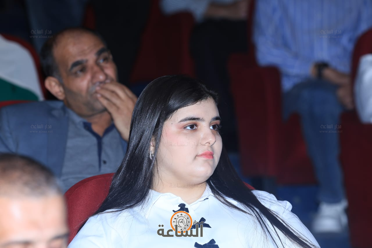 Madar Al-Saa Images 0.6917628290669803