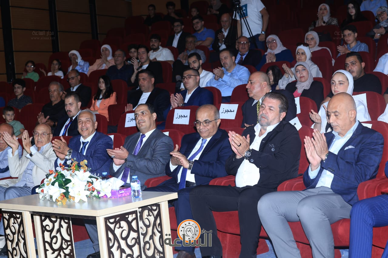 Madar Al-Saa Images 0.36661803820186867