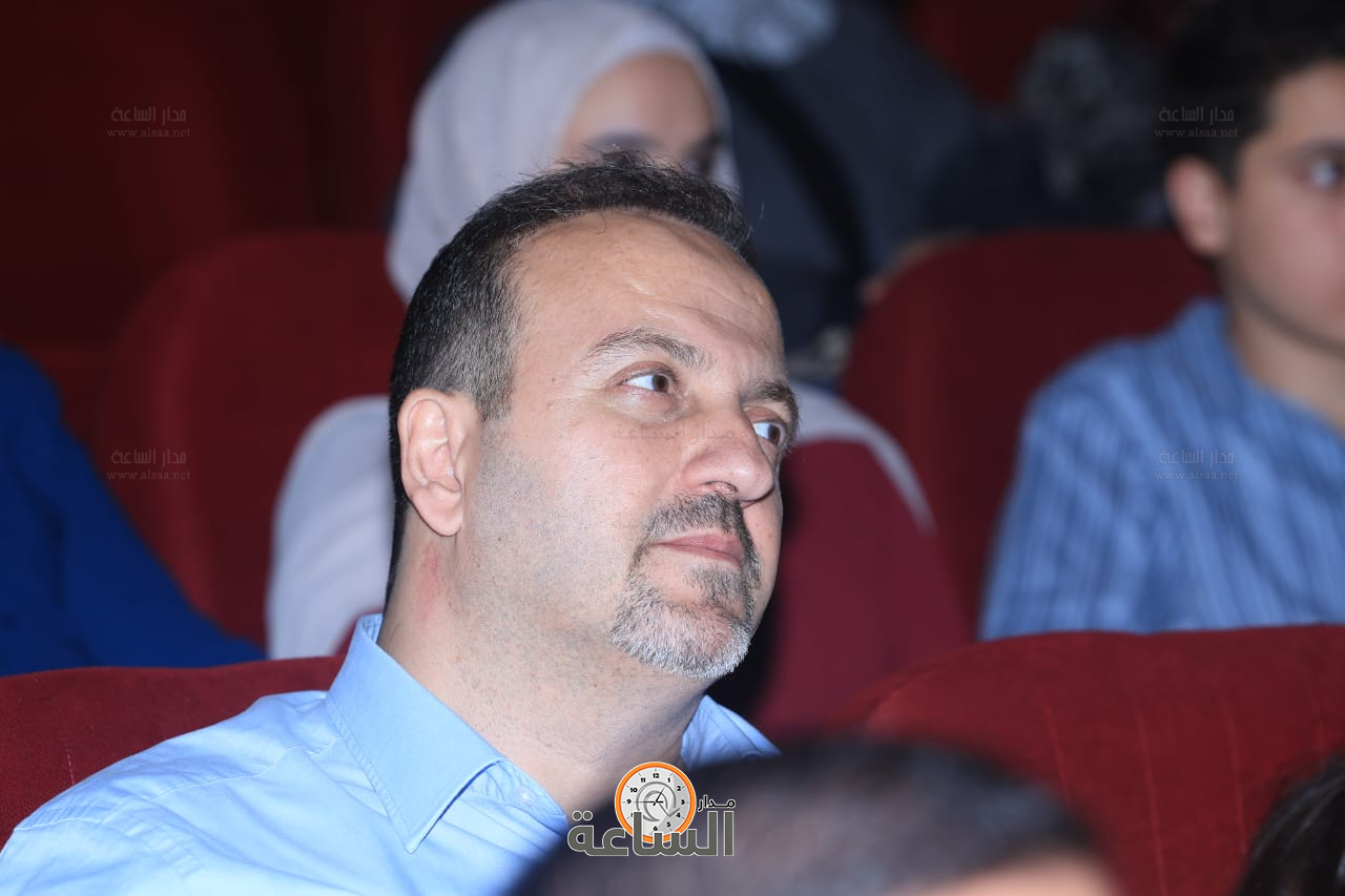 Madar Al-Saa Images 0.8666830938004372