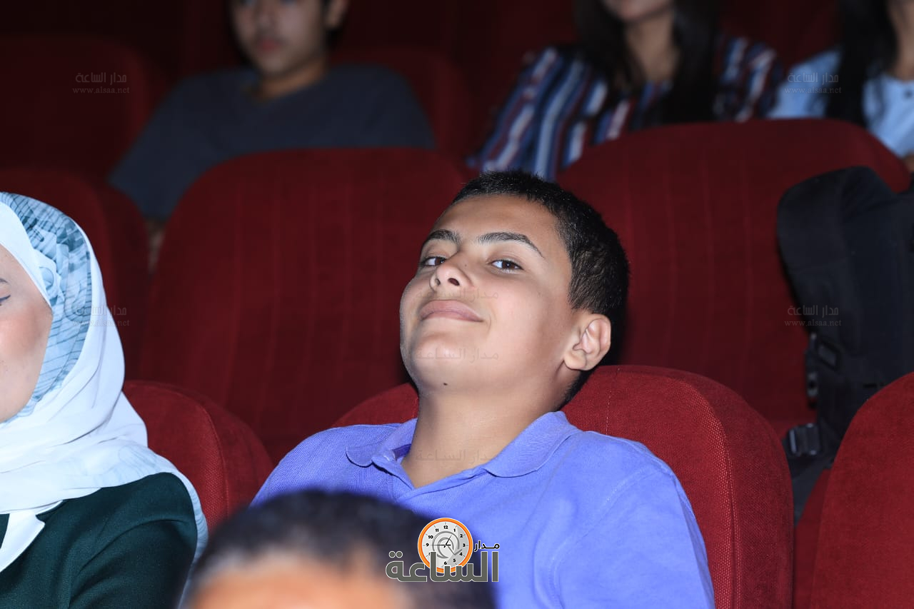 Madar Al-Saa Images 0.7107576599236195