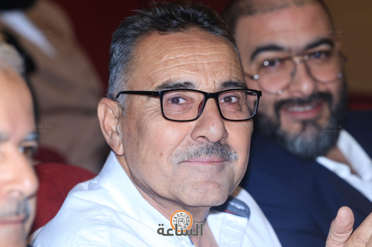 Madar Al-Saa Images 0.4761138175734789