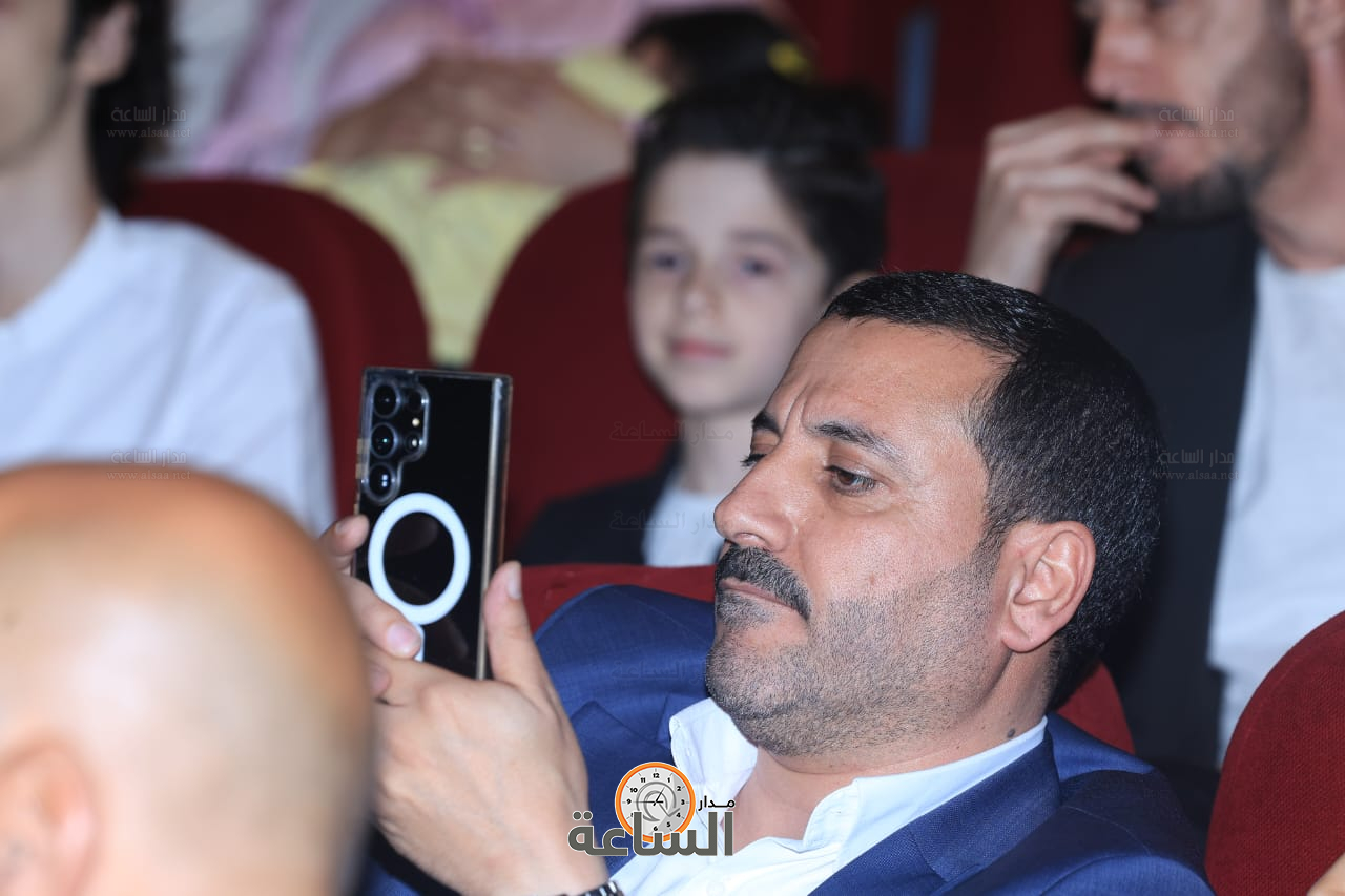 Madar Al-Saa Images 0.4846116756048603