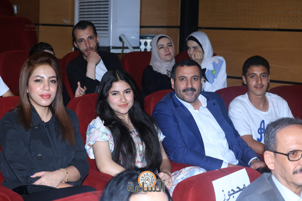 Madar Al-Saa Images 0.662343208049245