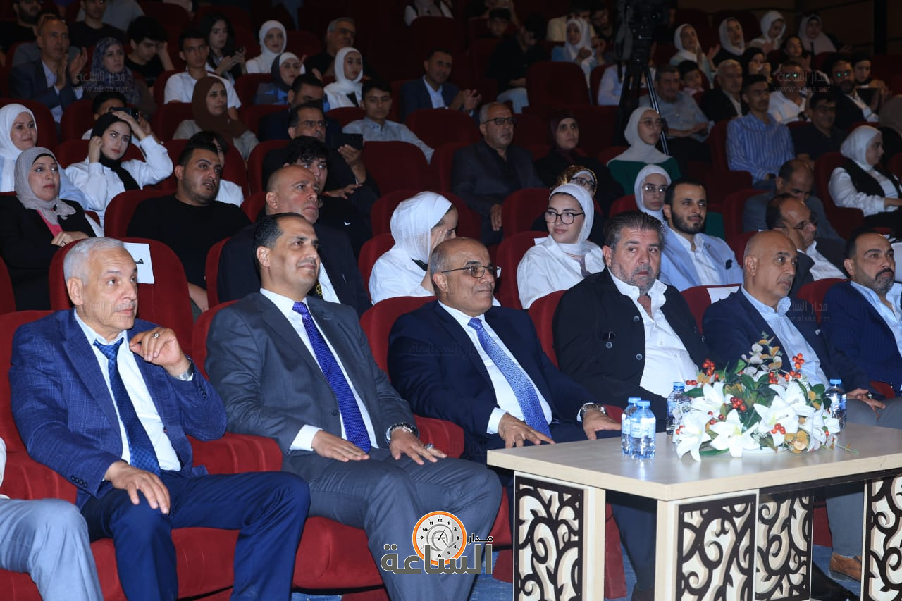 Madar Al-Saa Images 0.3566667901435584