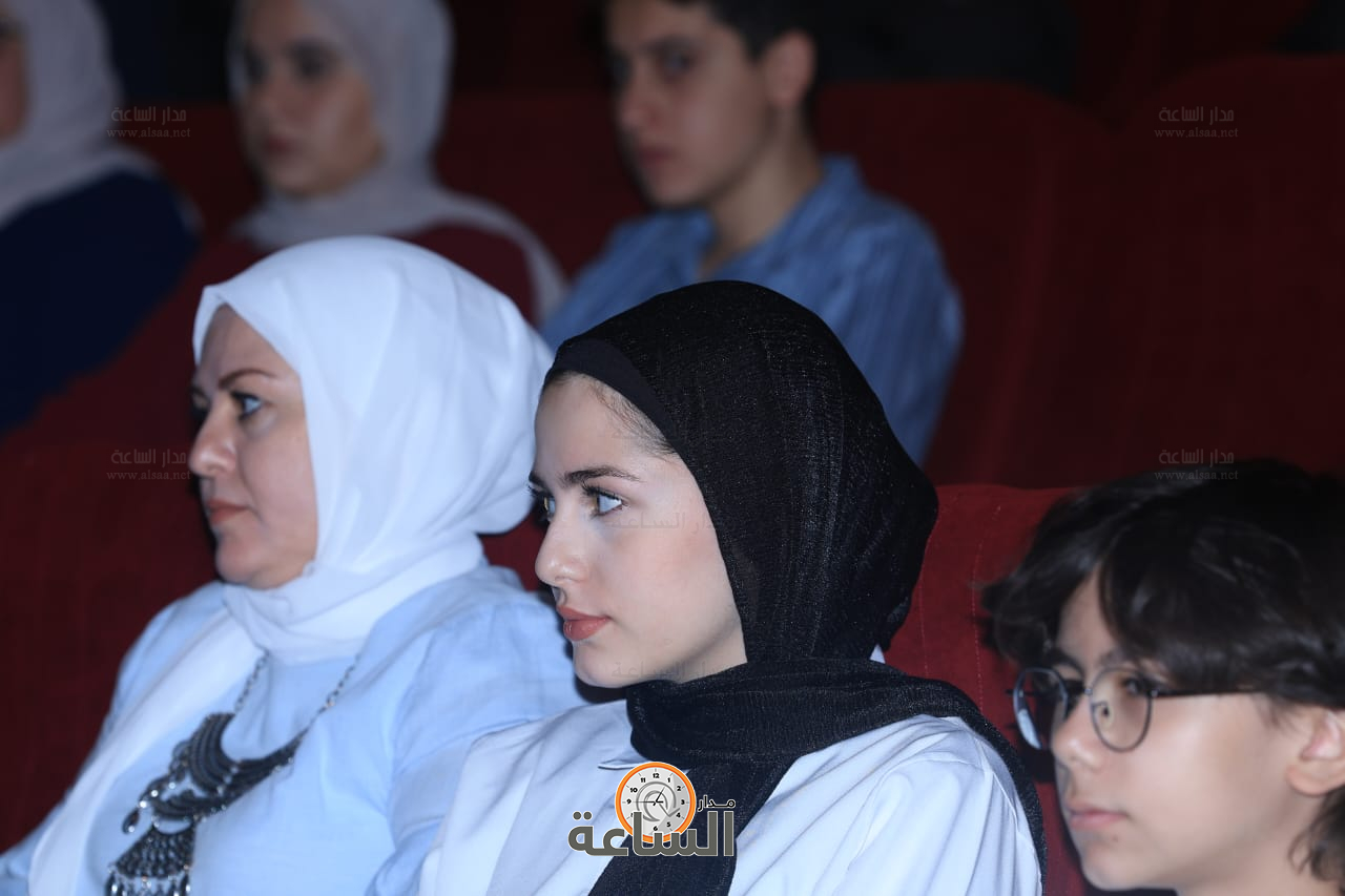 Madar Al-Saa Images 0.5005941508493856