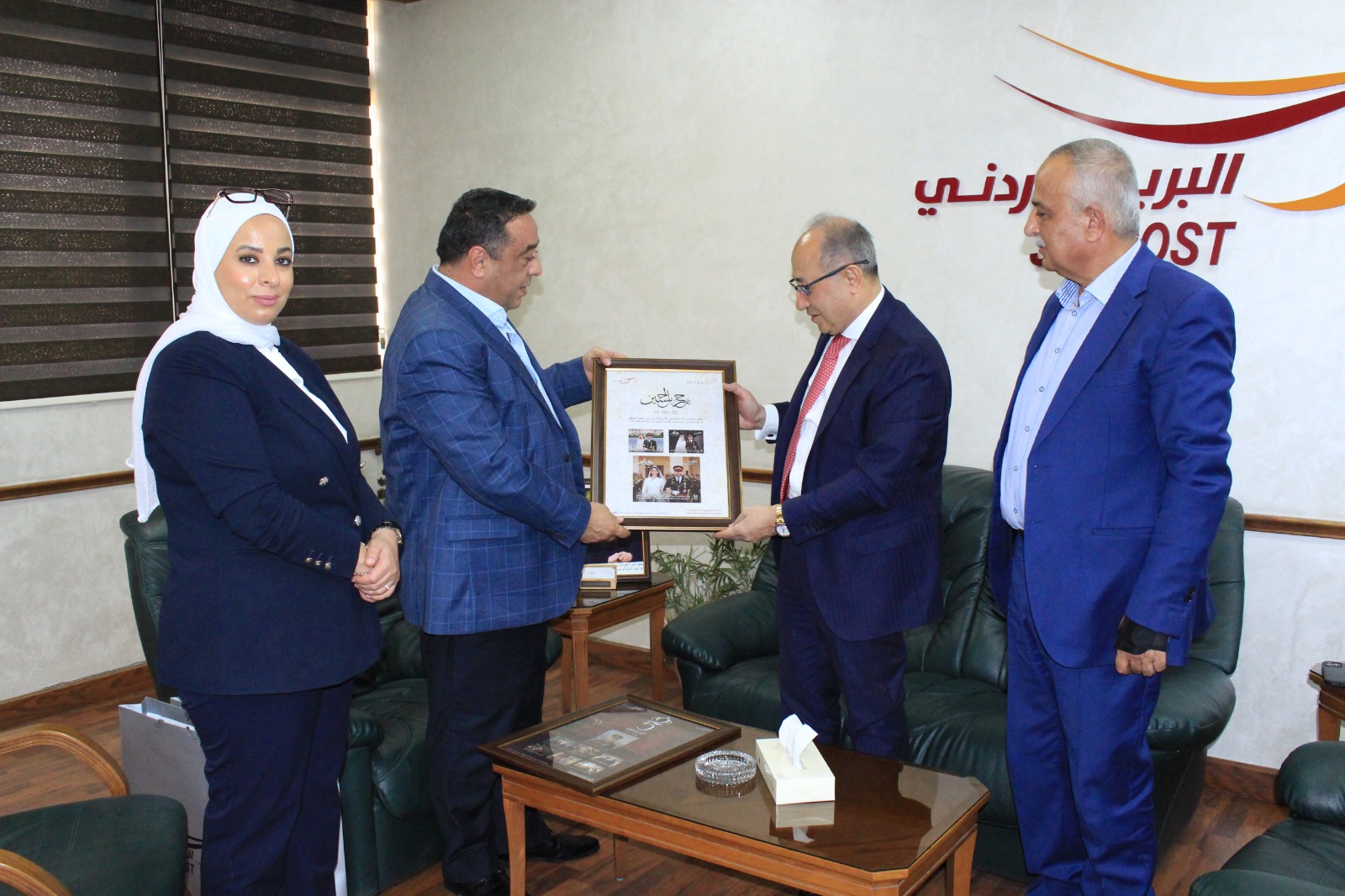 Madar Al-Saa Images 0.03899941778202942